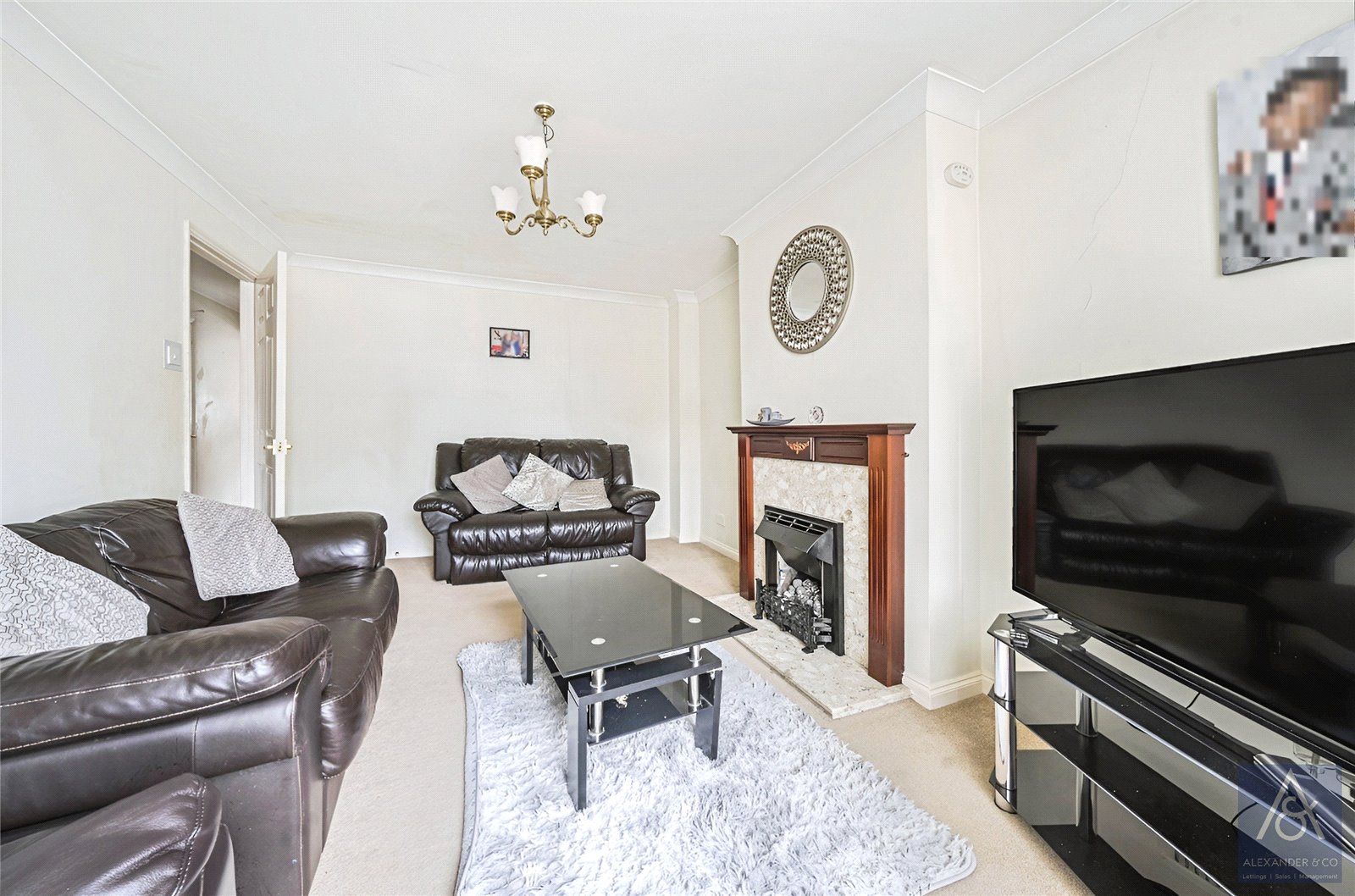 4 bedroom house for sale - Plover Close, Buckingham, Buckinghamshire, MK18 - Property View 3