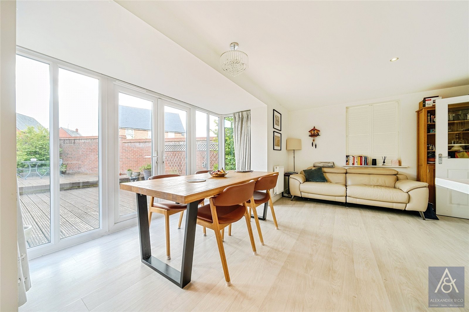 5 bedroom house for sale - Pillow Way, Buckingham, Buckinghamshire, MK18 - Property View 3