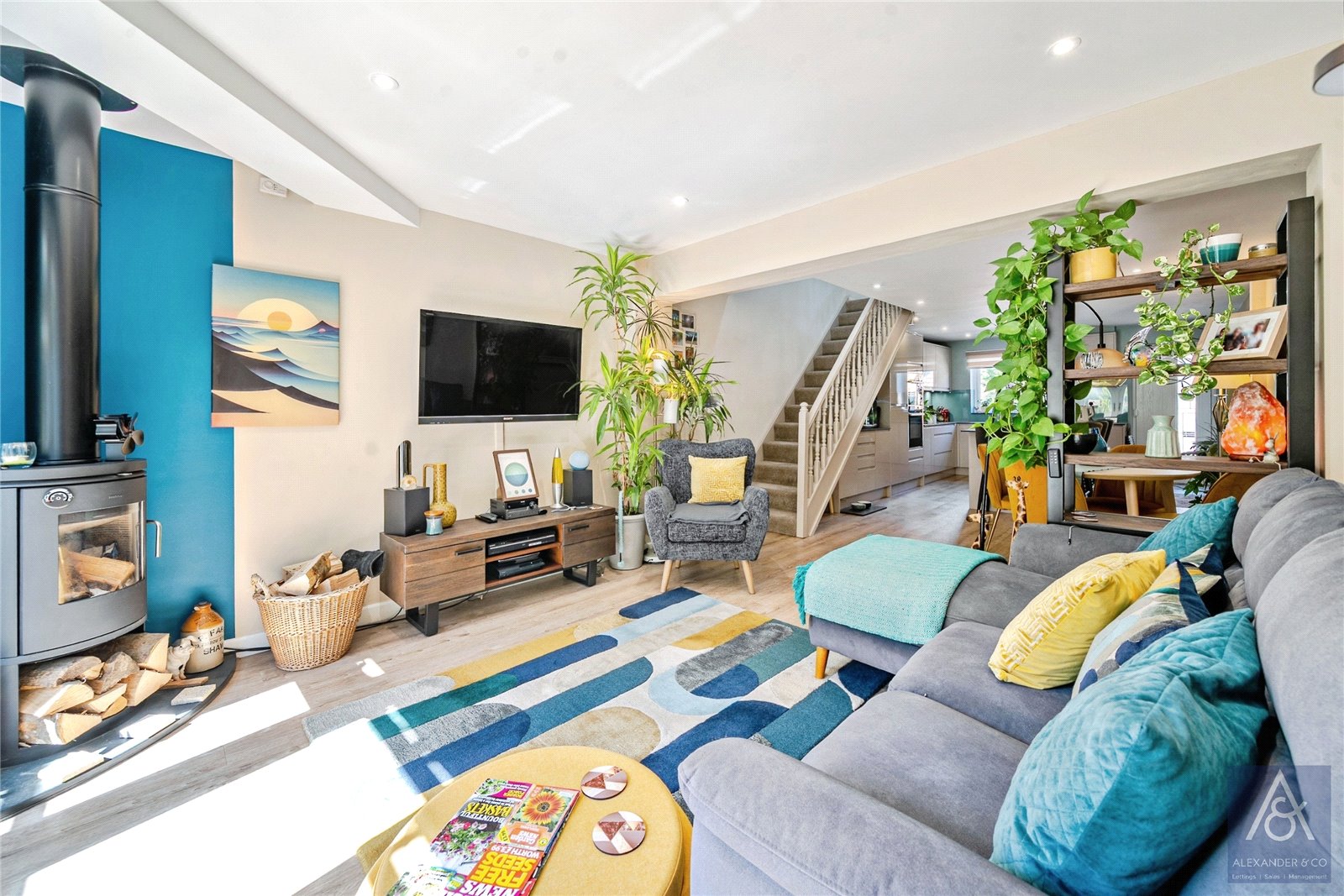 3 bedroom house for sale - Capel Close, Akeley, Buckingham, Buckinghamshire, MK18 - Property View 2