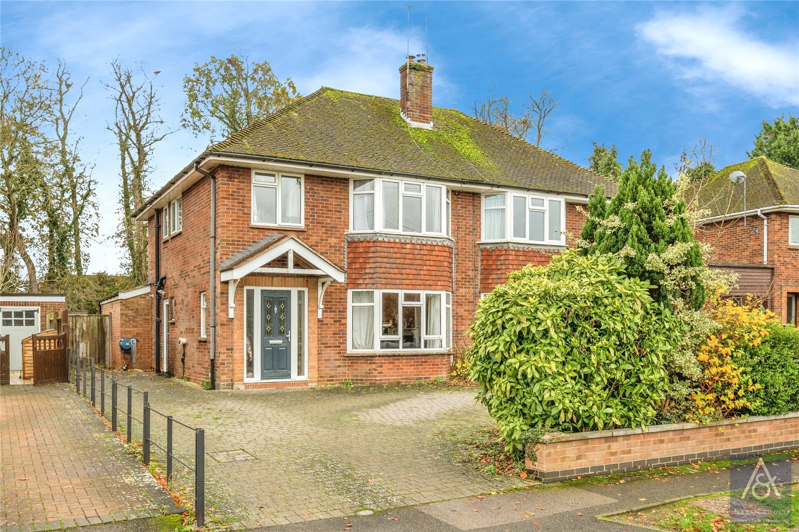 3 bedroom house for sale - Highlands Road, Buckingham, Buckinghamshire, MK18 - Property View 1