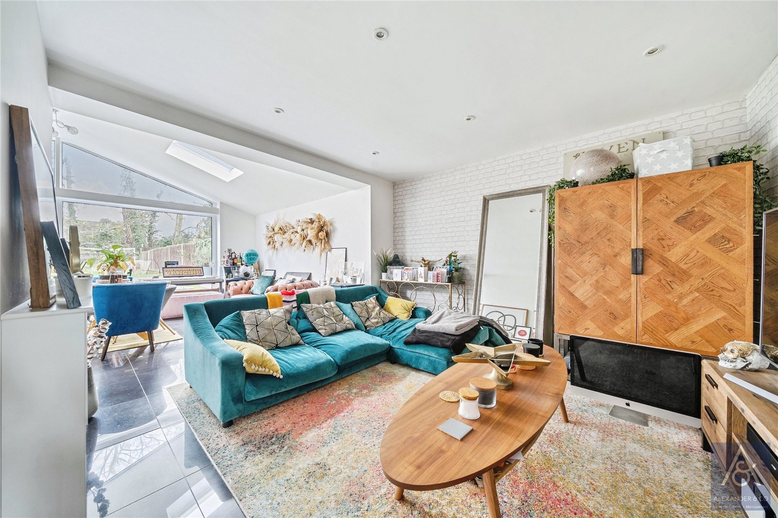 3 bedroom house for sale - Highlands Road, Buckingham, Buckinghamshire, MK18 - Property View 3